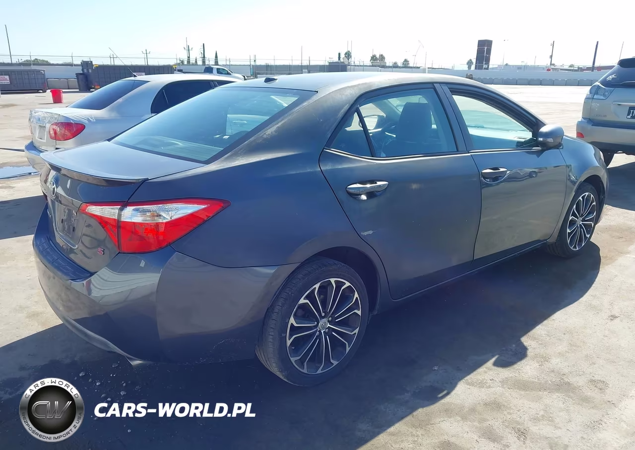 2015 Toyota Corolla S Premium VIN:5YFBURHE3FP190747 - 4