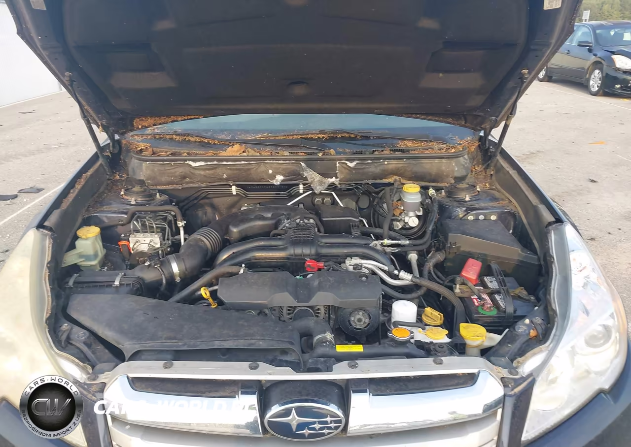 2014 Subaru Outback 2.5I Premium VIN:4S4BRCCC6E3203191 - 10
