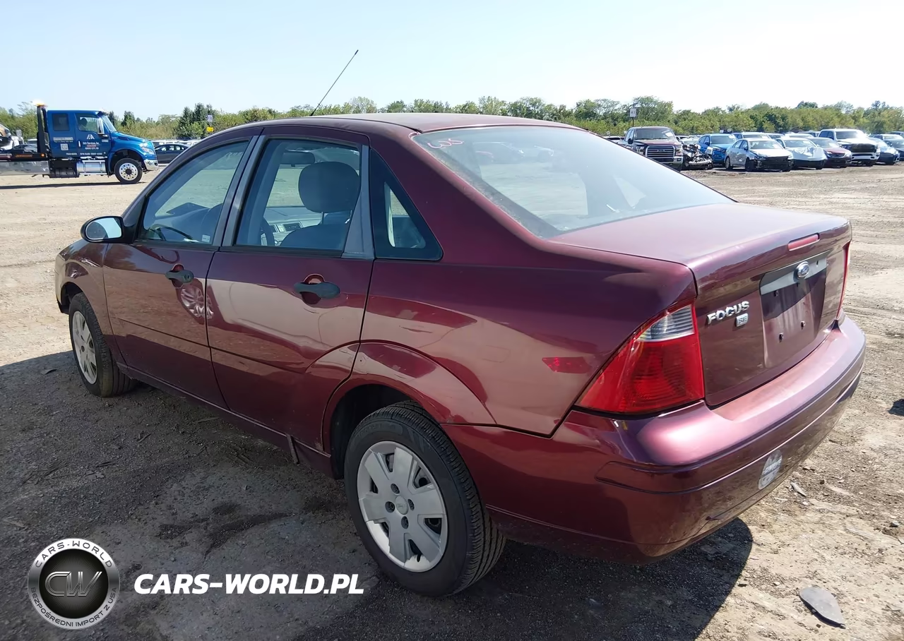 2007 Ford Focus S-Se-Ses VIN:1FAHP34N77W207116 - 3
