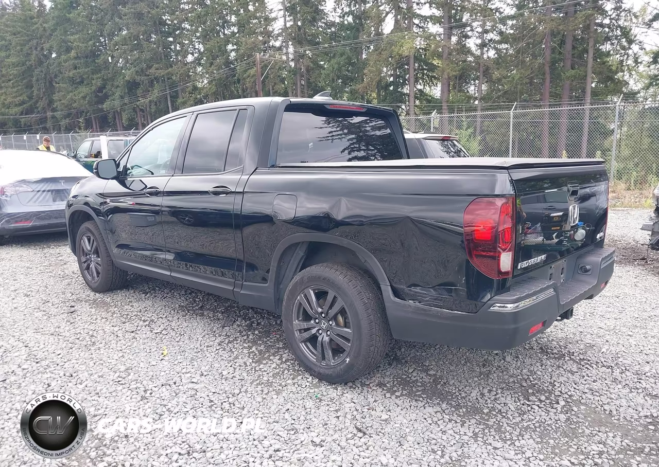 2019 Honda Ridgeline Sport VIN:5FPYK3F12KB048917 - 3