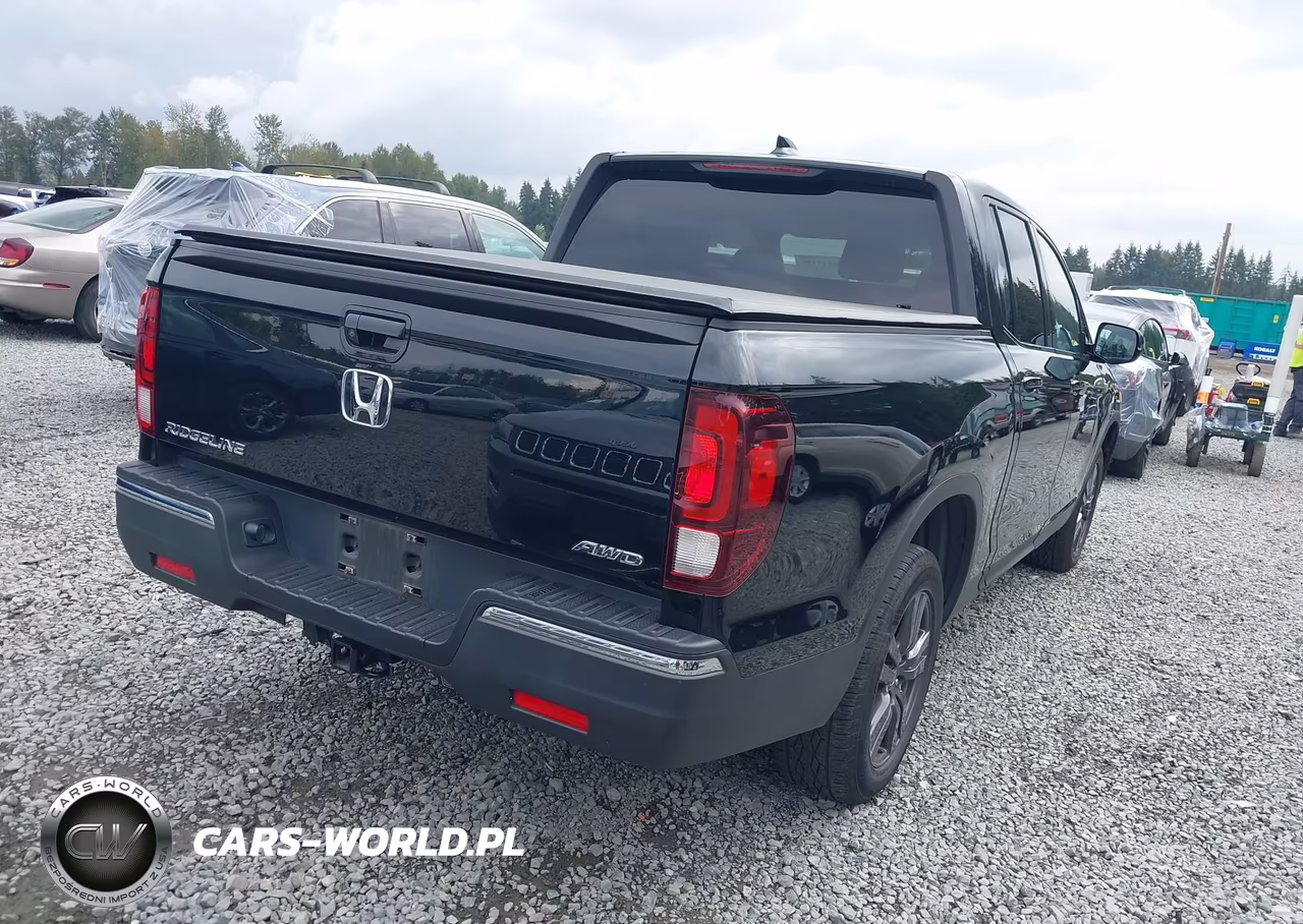 2019 Honda Ridgeline Sport VIN:5FPYK3F12KB048917 - 4