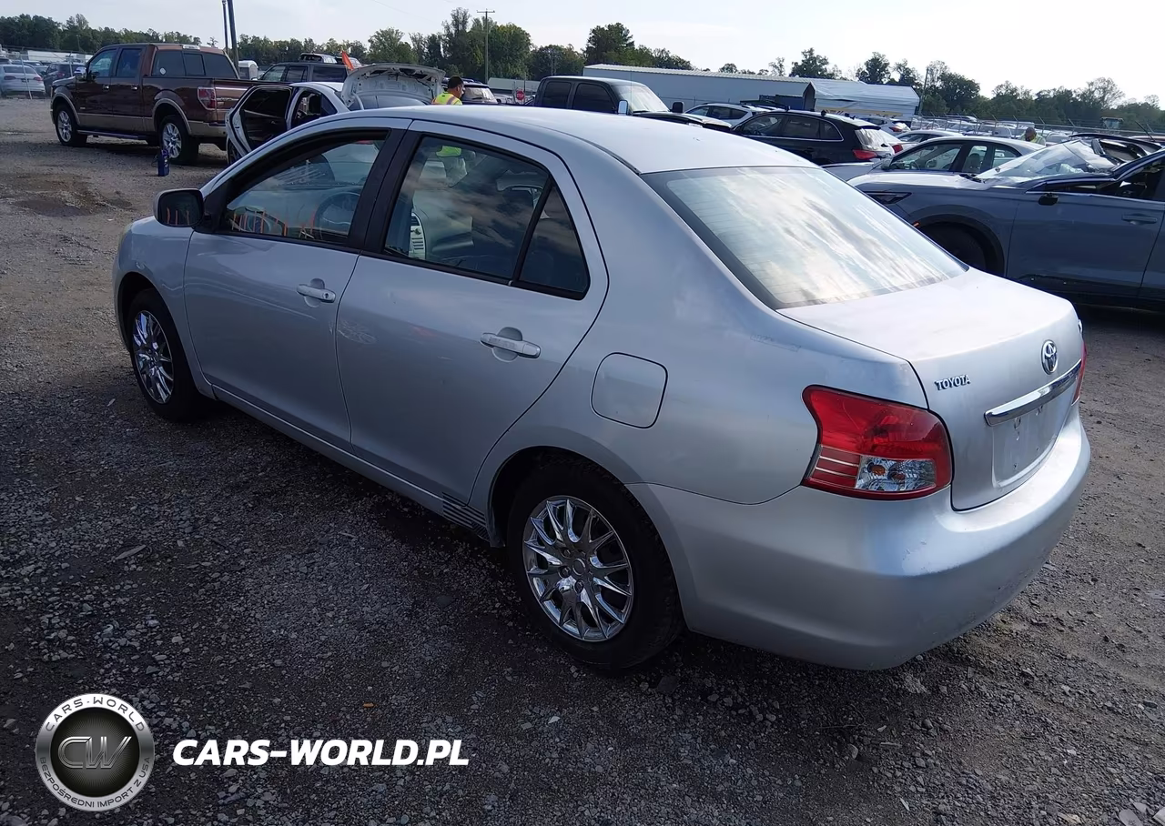 2007 Toyota Yaris VIN:JTDBT923471107732 - 3