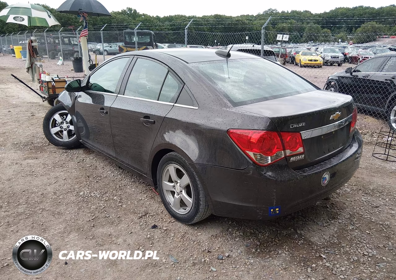 2015 Chevrolet Cruze 1Lt Auto VIN:1G1PC5SB1F7176467 - 3