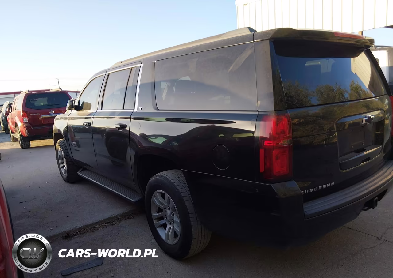 2020 Chevrolet Suburban 2Wd Lt VIN:1GNSCHKCXLR118909 - 3