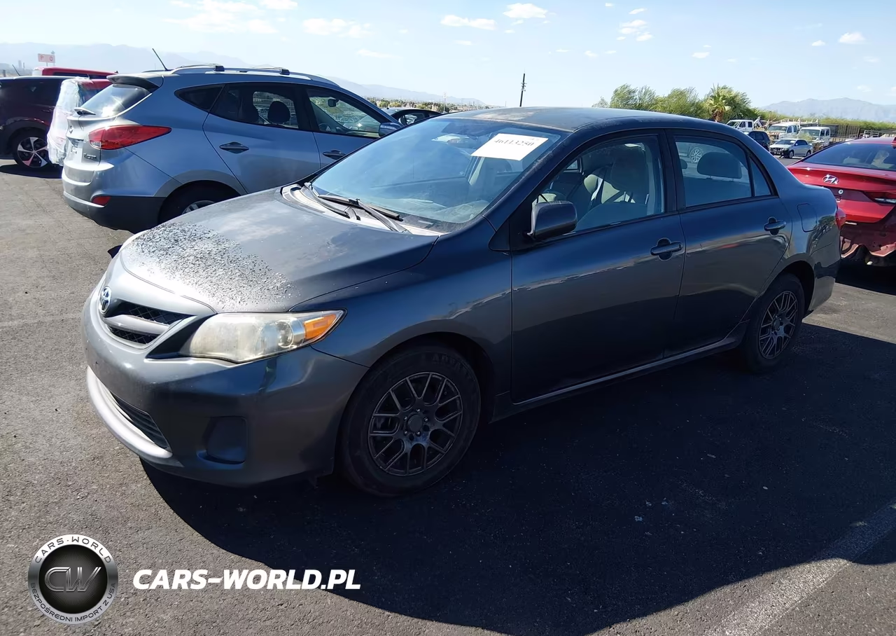 2011 Toyota Corolla Le VIN:2T1BU4EE6BC635631 - 2