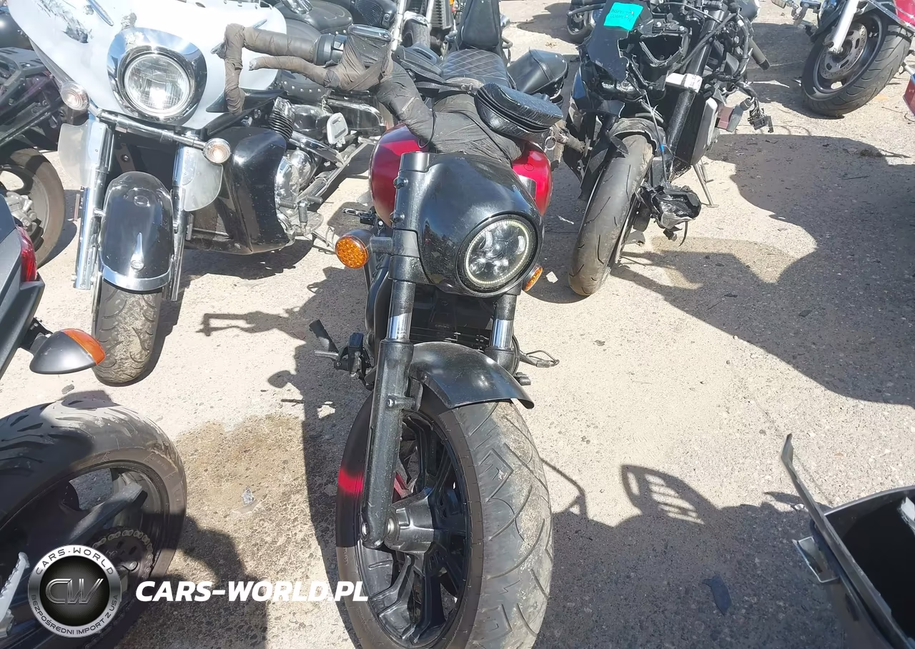 2025 Indian Motorcycle Co. Scout Bobber Limited +Tech VIN:56KSBF767S3205469 - 5