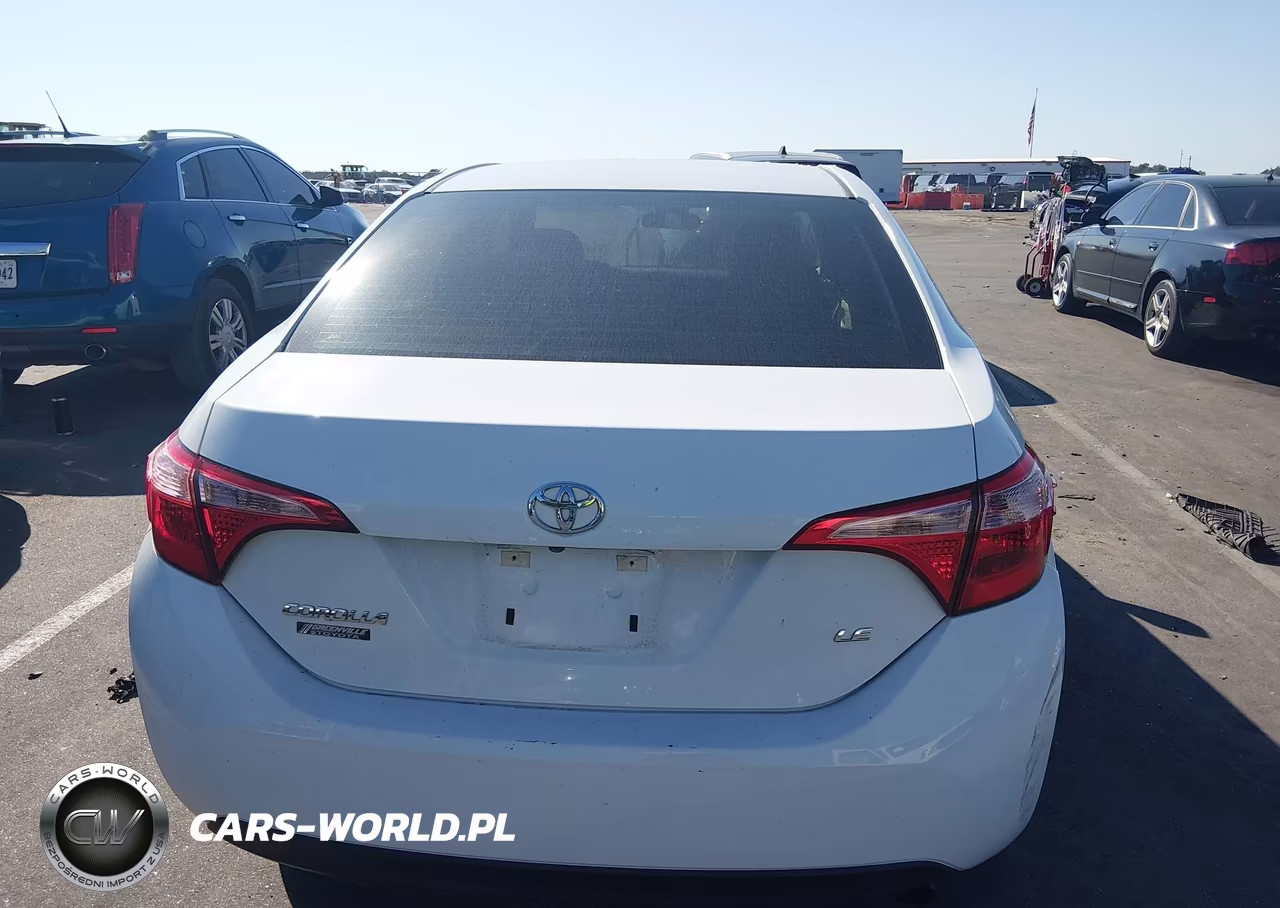 2017 Toyota Corolla Le VIN:5YFBURHE3HP726518 - 16