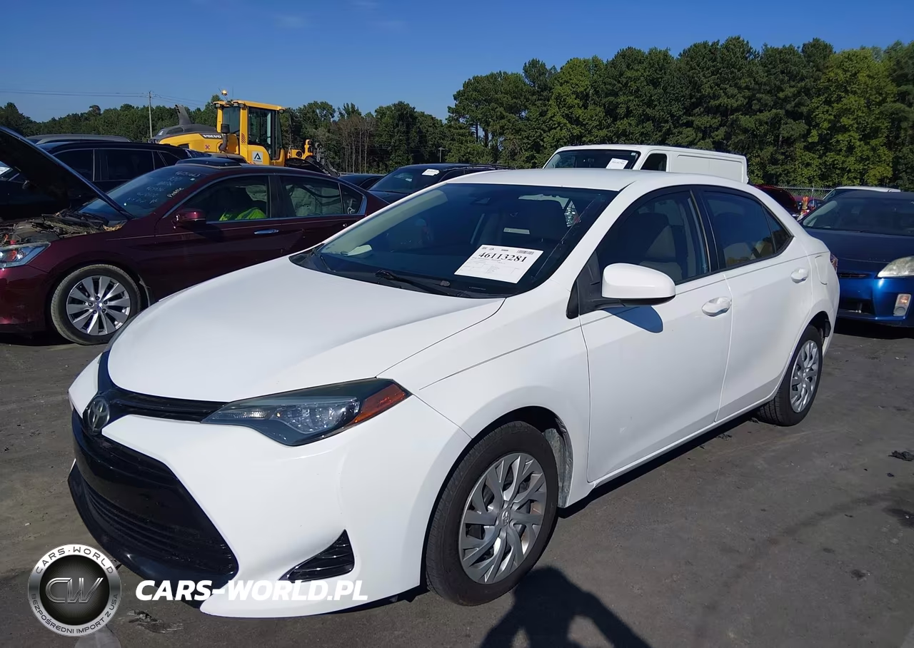2017 Toyota Corolla Le VIN:5YFBURHE3HP726518 - 2