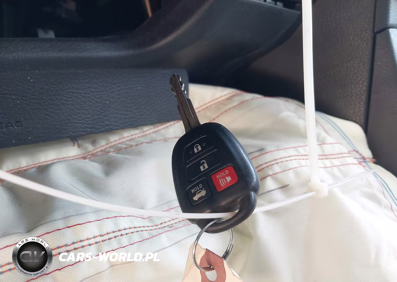 2016 Toyota Corolla Le VIN:2T1BURHE3GC691994 - 11