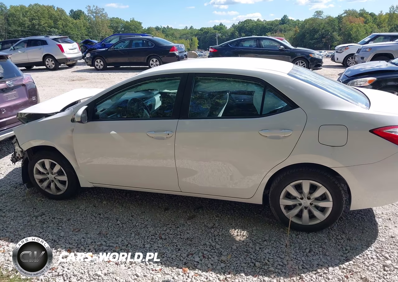 2016 Toyota Corolla Le VIN:2T1BURHE3GC691994 - 15