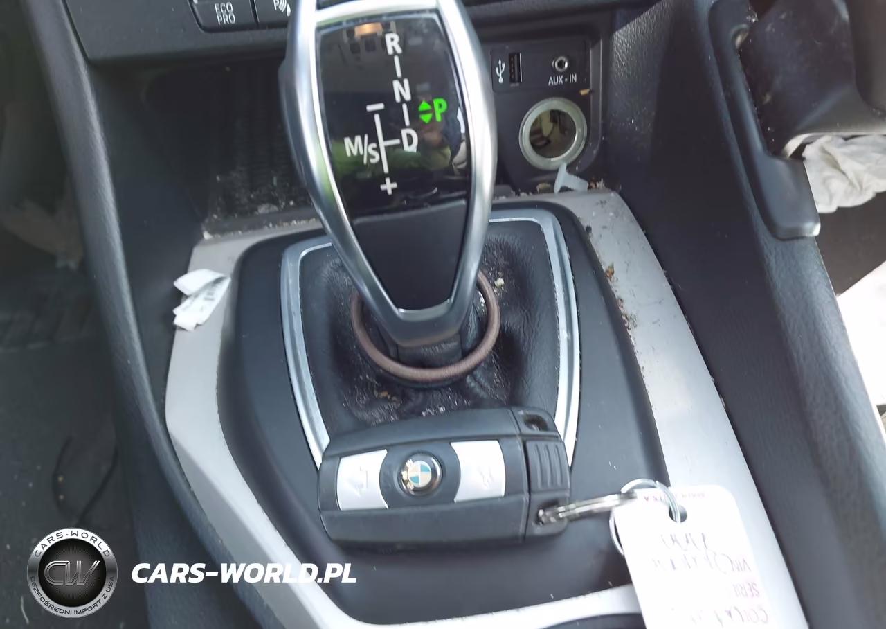 2015 BMW X1 xDrive28I VIN:WBAVL1C53FVY38624 - 11