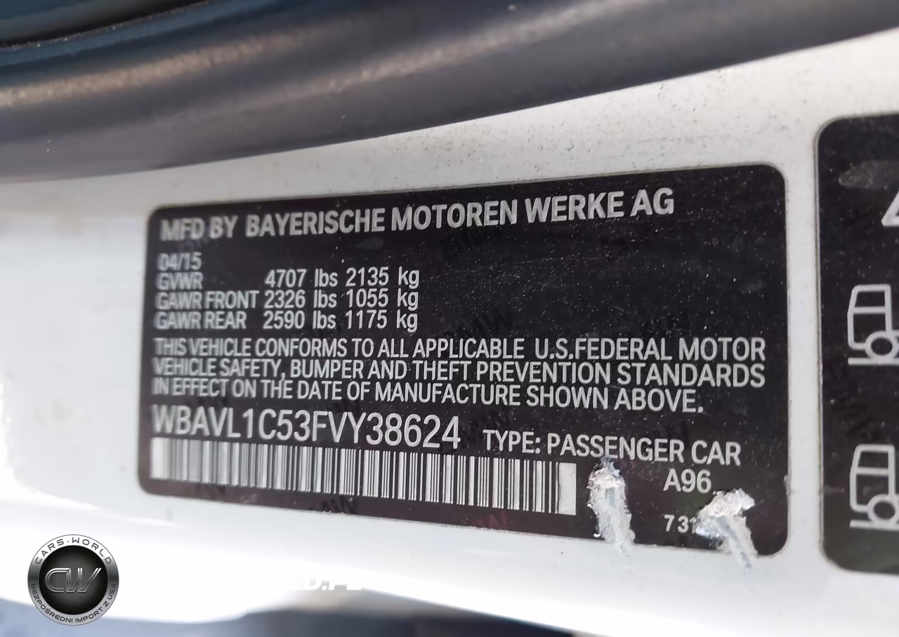 2015 BMW X1 xDrive28I VIN:WBAVL1C53FVY38624 - 9