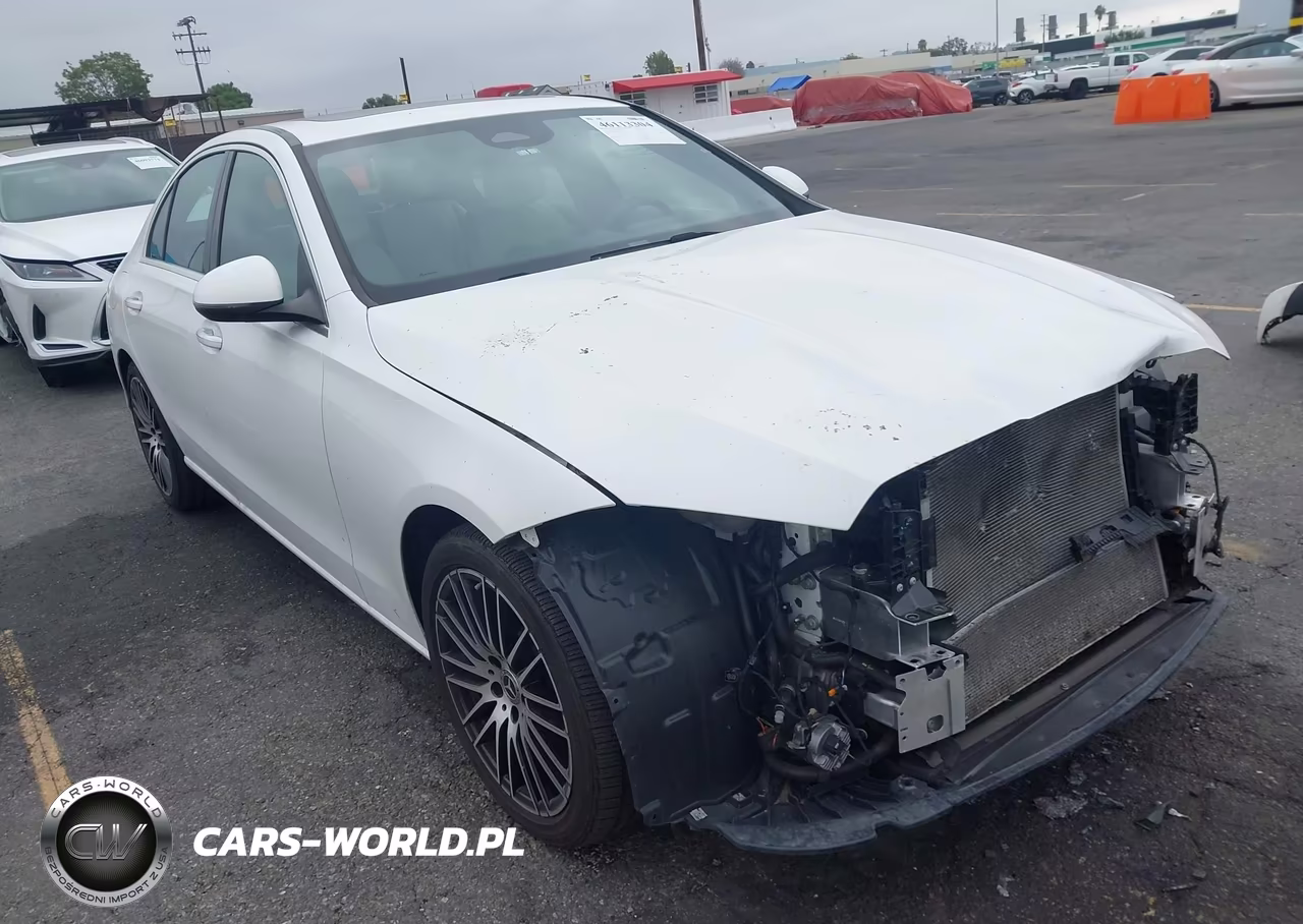 2024 Mercedes-Benz C 300 – zdjęcie 1 z 17