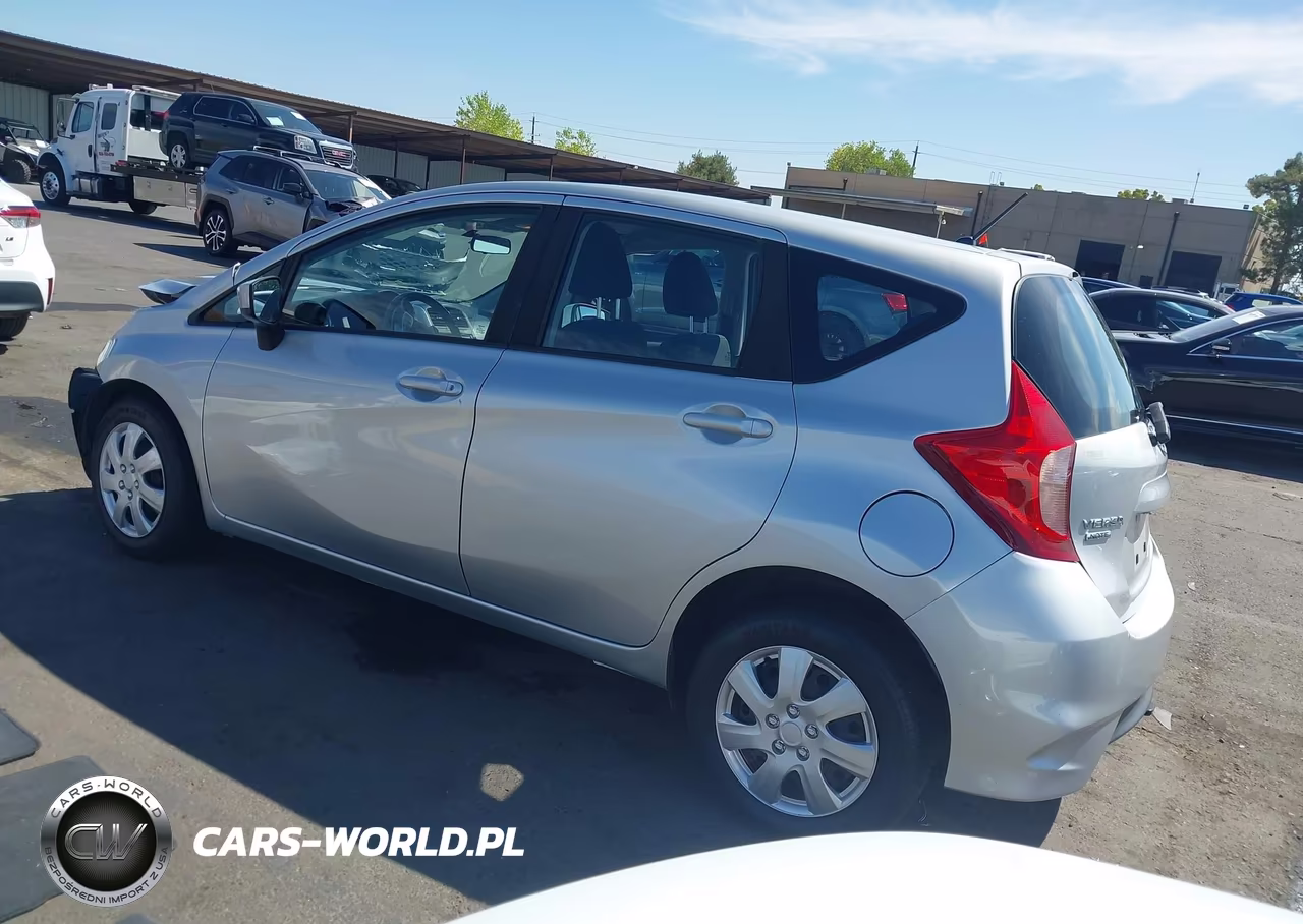 2019 Nissan Versa Note Sv VIN:3N1CE2CP5KL364510 - 3