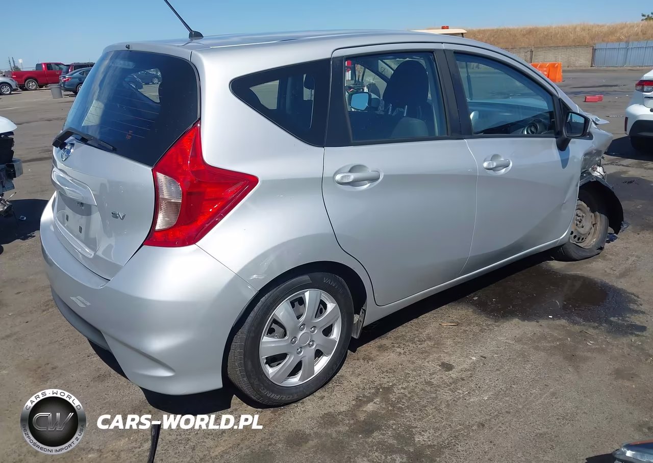 2019 Nissan Versa Note Sv VIN:3N1CE2CP5KL364510 - 4
