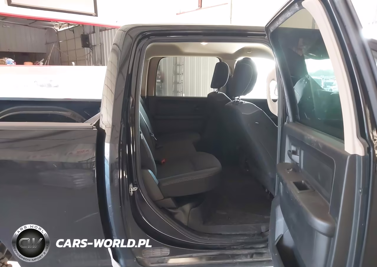 2020 Ram 2500 VIN:3C6UR5CJ1LG243333 - 8