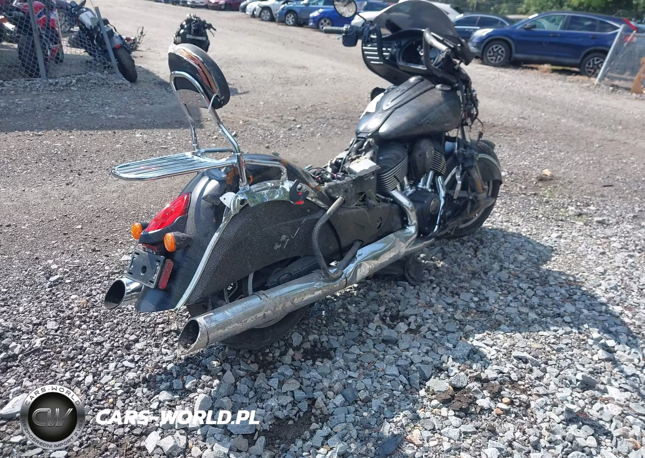 2017 Indian Motorcycle Co. Chieftain Dark Horse VIN:56KTCDAA4H3343286 - 4