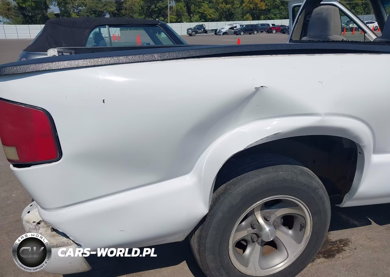 2001 Chevrolet S-10 Ls VIN:1GCCS14551K123222 - 13