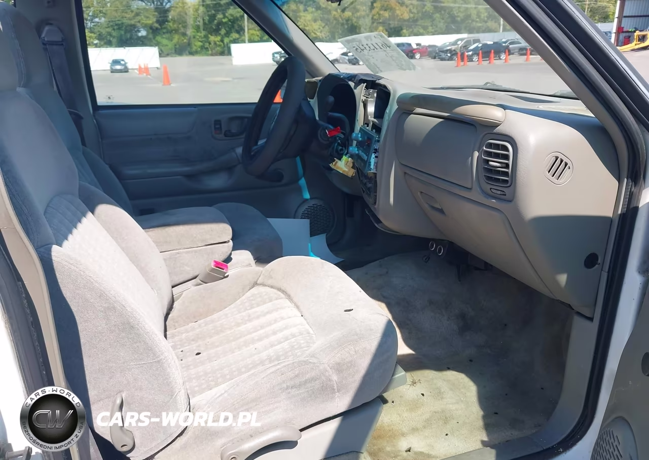 2001 Chevrolet S-10 Ls VIN:1GCCS14551K123222 - 8