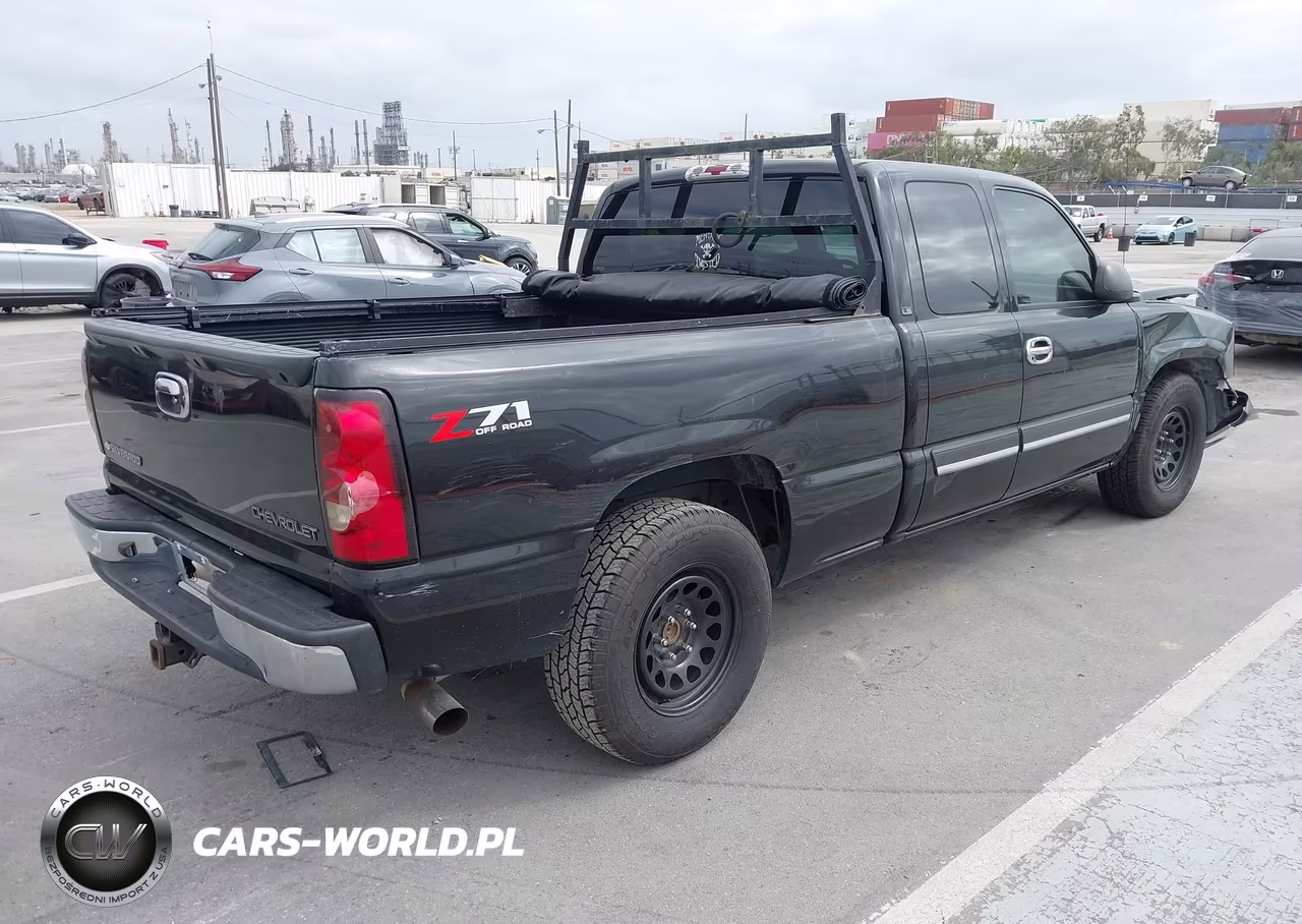 2004 Chevrolet Silverado 1500 Ls VIN:2GCEC19T141162729 - 4
