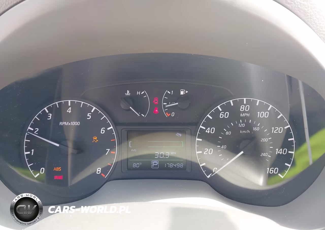 2014 Nissan Sentra S VIN:3N1AB7AP4EL623251 - 7