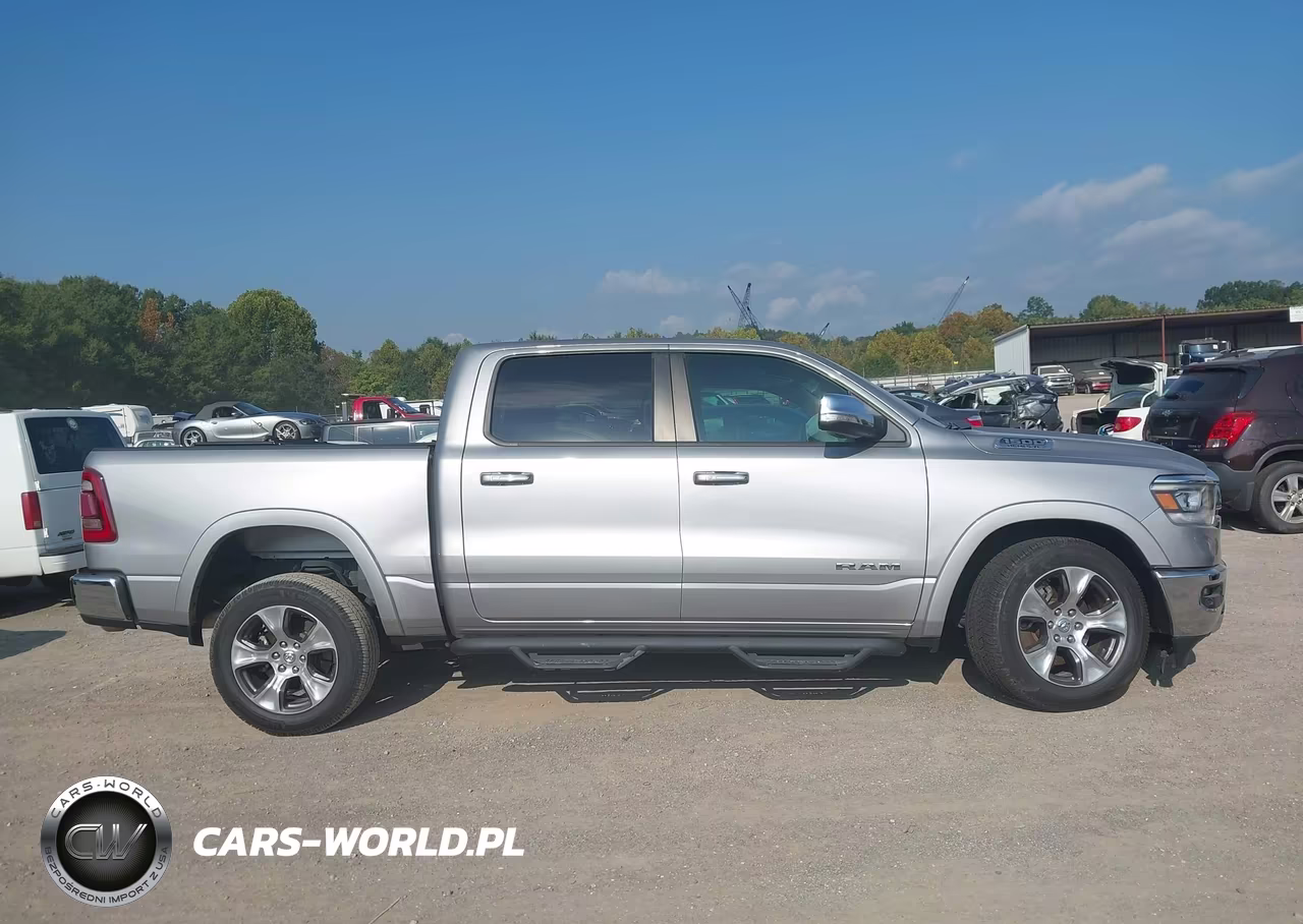 2019 Ram 1500 Laramie 4X4 5'7 Box VIN:1C6SRFJT2KN913978 - 13