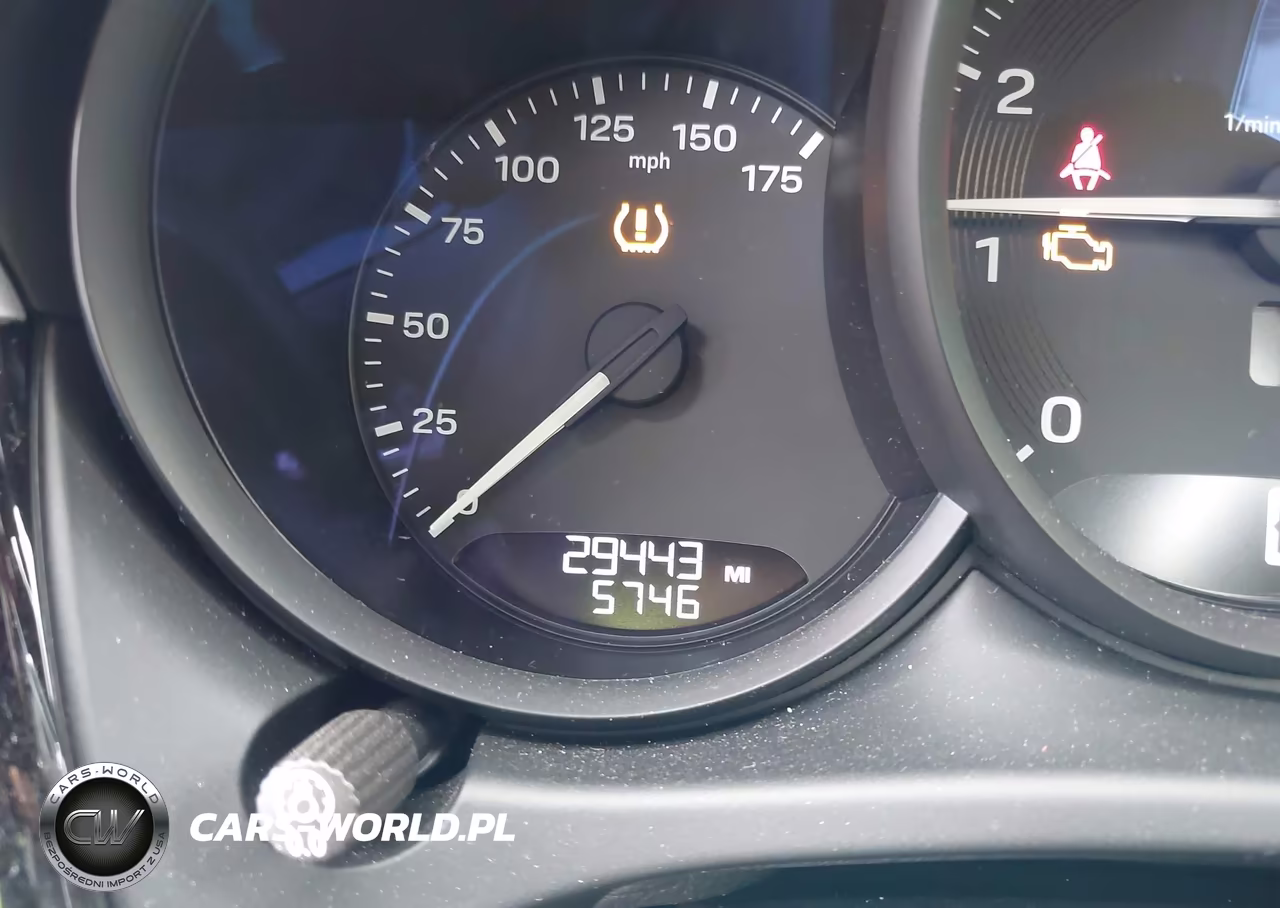 2022 Porsche Macan VIN:WP1AA2A56NLB05282 - 16