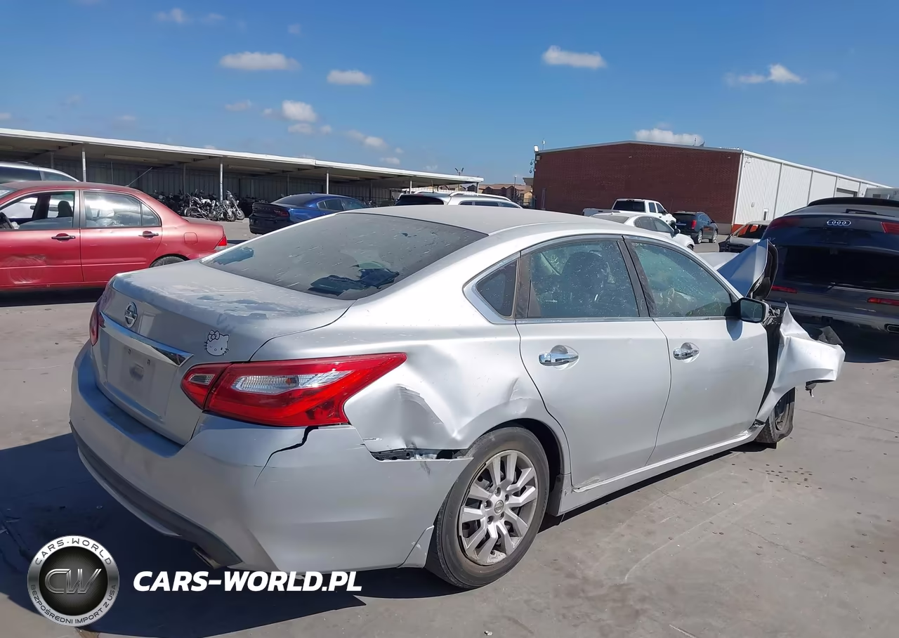 2016 Nissan Altima 2.5 S VIN:1N4AL3AP6GN319172 - 4