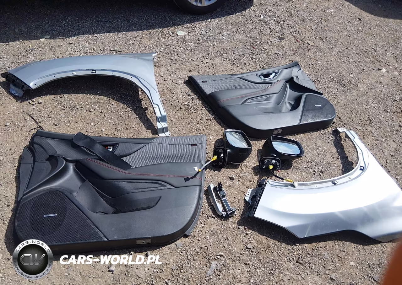 2024 Subaru Forester Sport VIN:JF2SKAGC0RH440874 - 18
