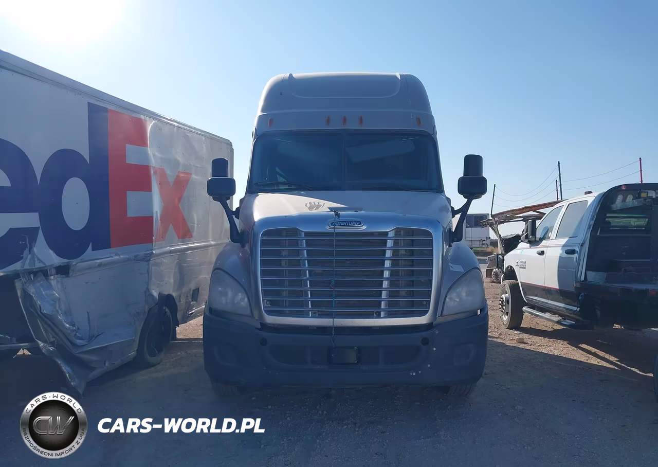 2016 Freightliner Cascadia 125 VIN:1FUJGLDRXGLGV7905 - 12