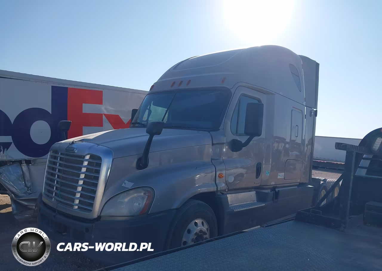 2016 Freightliner Cascadia 125 VIN:1FUJGLDRXGLGV7905 - 14