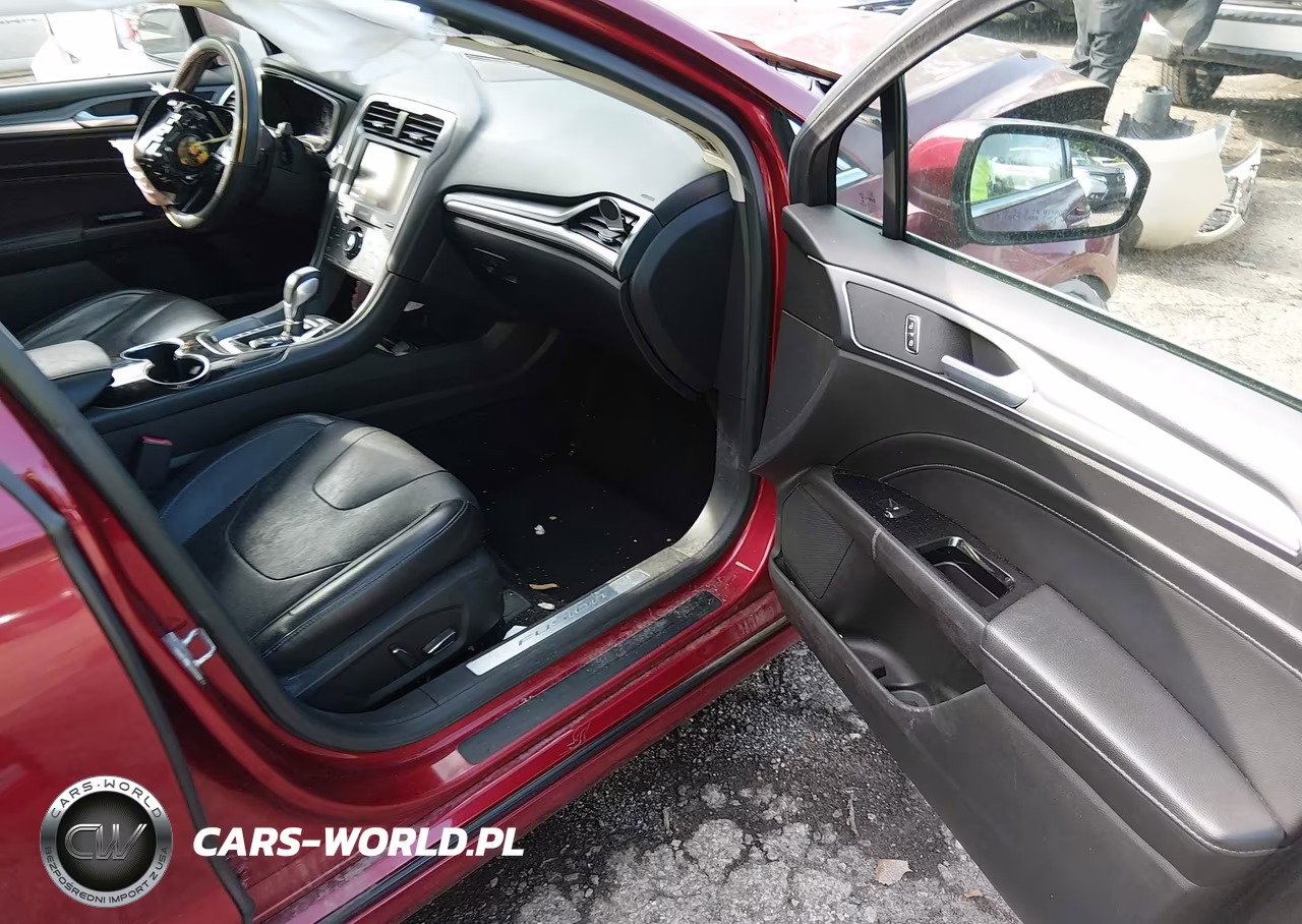 2014 Ford Fusion Titanium VIN:3FA6P0K96ER283079 - 5
