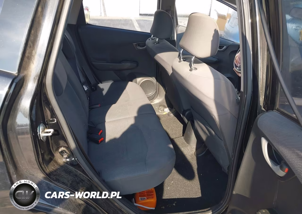 2012 Honda Fit VIN:JHMGE8H36CC039125 - 8