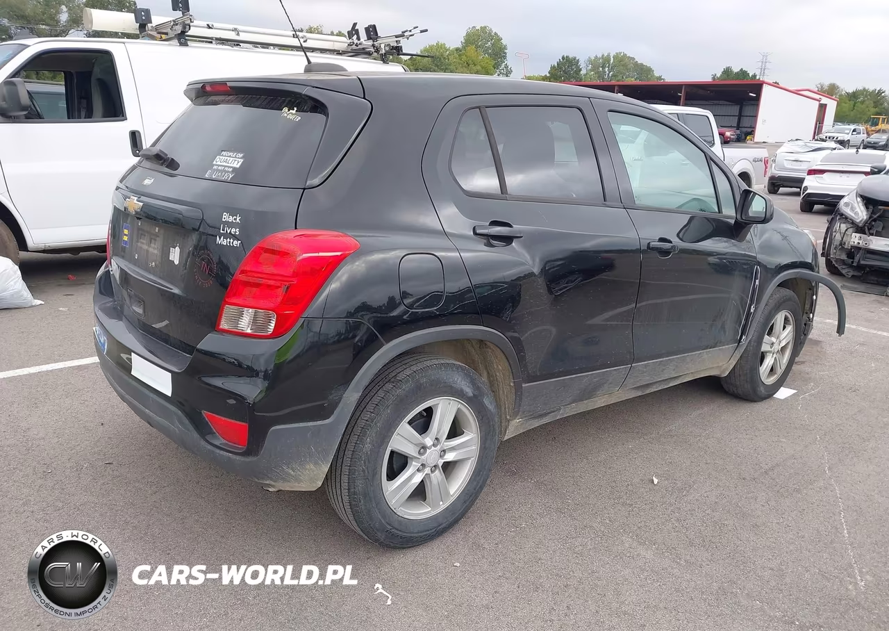 2020 Chevrolet Trax Fwd Ls VIN:3GNCJKSB1LL114379 - 4