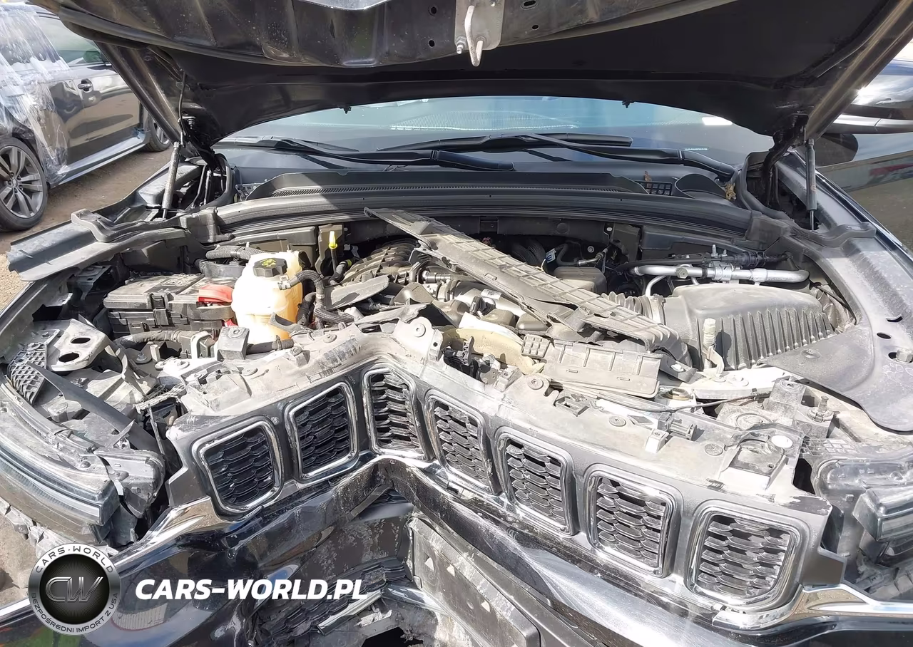 2023 Jeep Grand Cherokee L Laredo 4X4 VIN:1C4RJKAG8P8870196 - 10