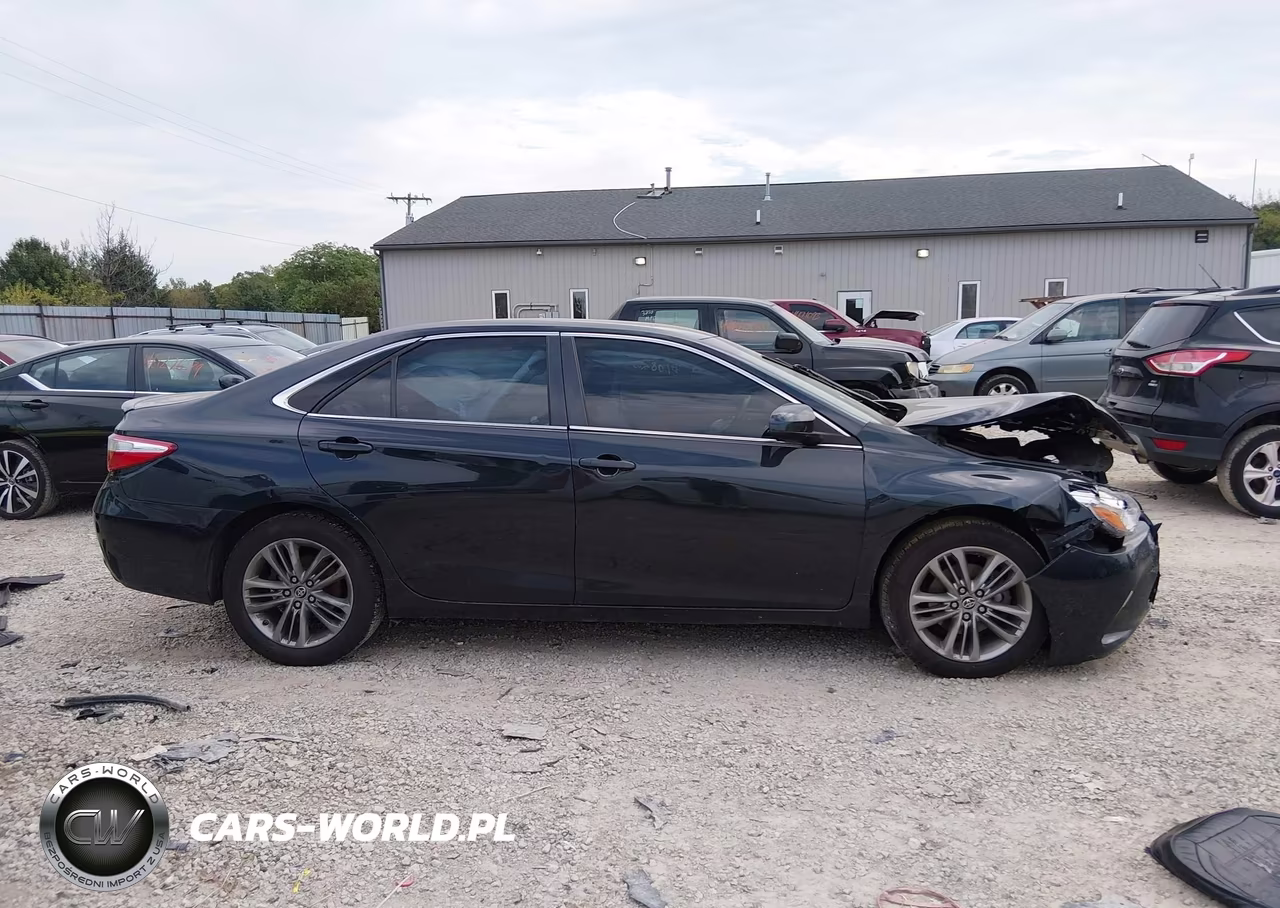 2016 Toyota Camry Se VIN:4T1BF1FK9GU184469 - 14