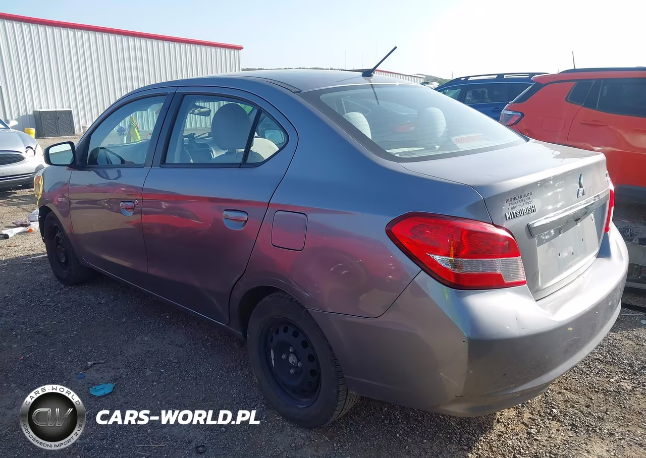 2018 Mitsubishi Mirage G4 Es VIN:ML32F3FJ4JHF01765 - 3