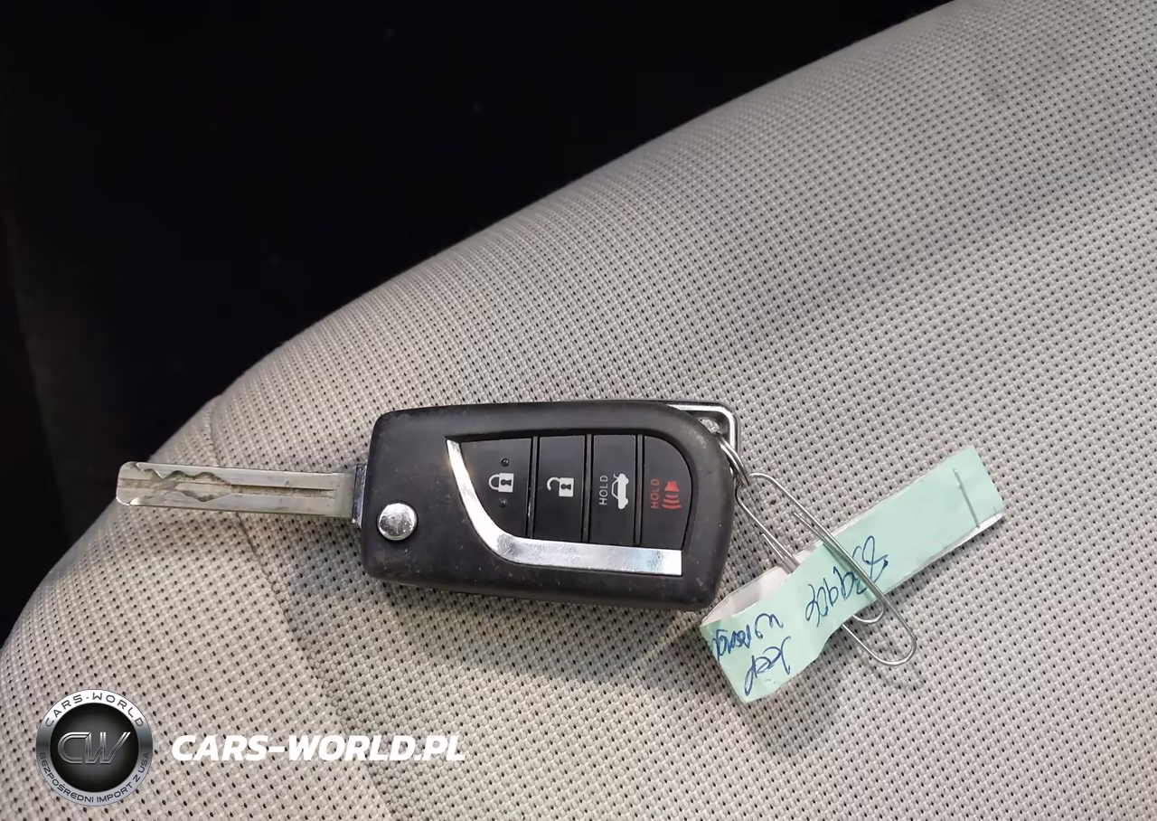 2022 Toyota Corolla Le VIN:JTDEPMAE9NJ200346 - 11