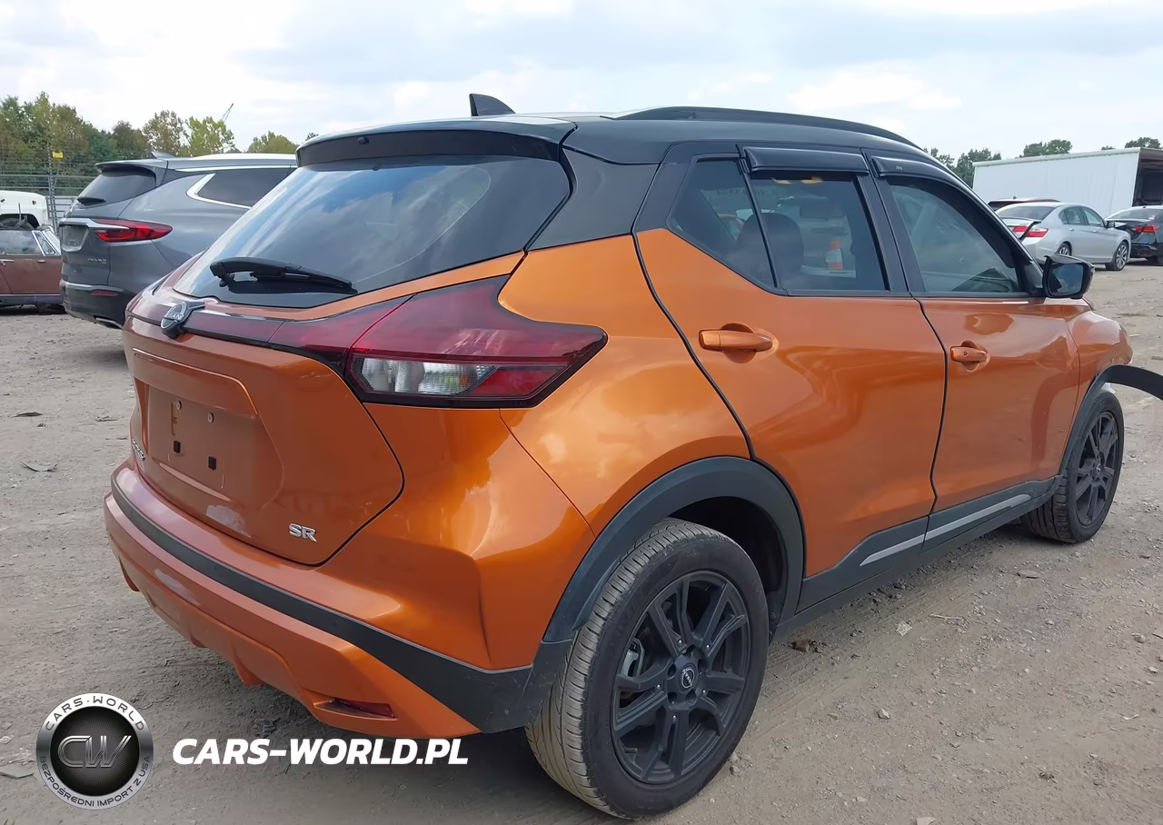 2023 Nissan Kicks Sr Xtronic Cvt VIN:3N1CP5DV9PL511735 - 4