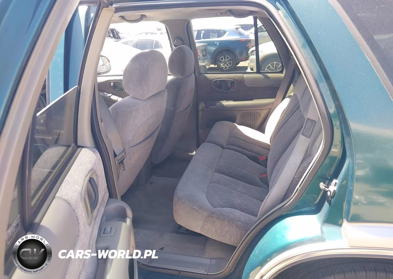 1998 Chevrolet Blazer Lt VIN:1GNCS13W8W2176487 - 8
