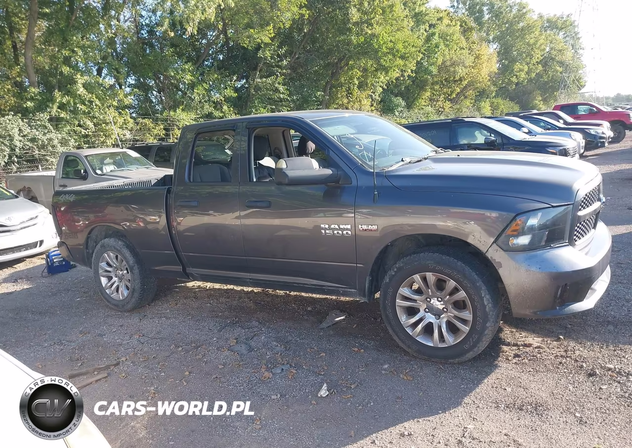 2018 Ram 1500 Express 4X4 6'4 Box VIN:1C6RR7FT3JS192986 - 13