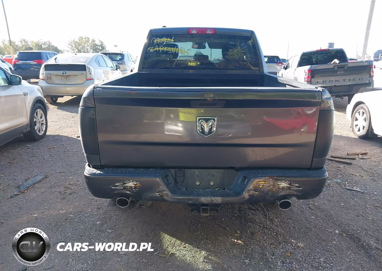 2018 Ram 1500 Express 4X4 6'4 Box VIN:1C6RR7FT3JS192986 - 16