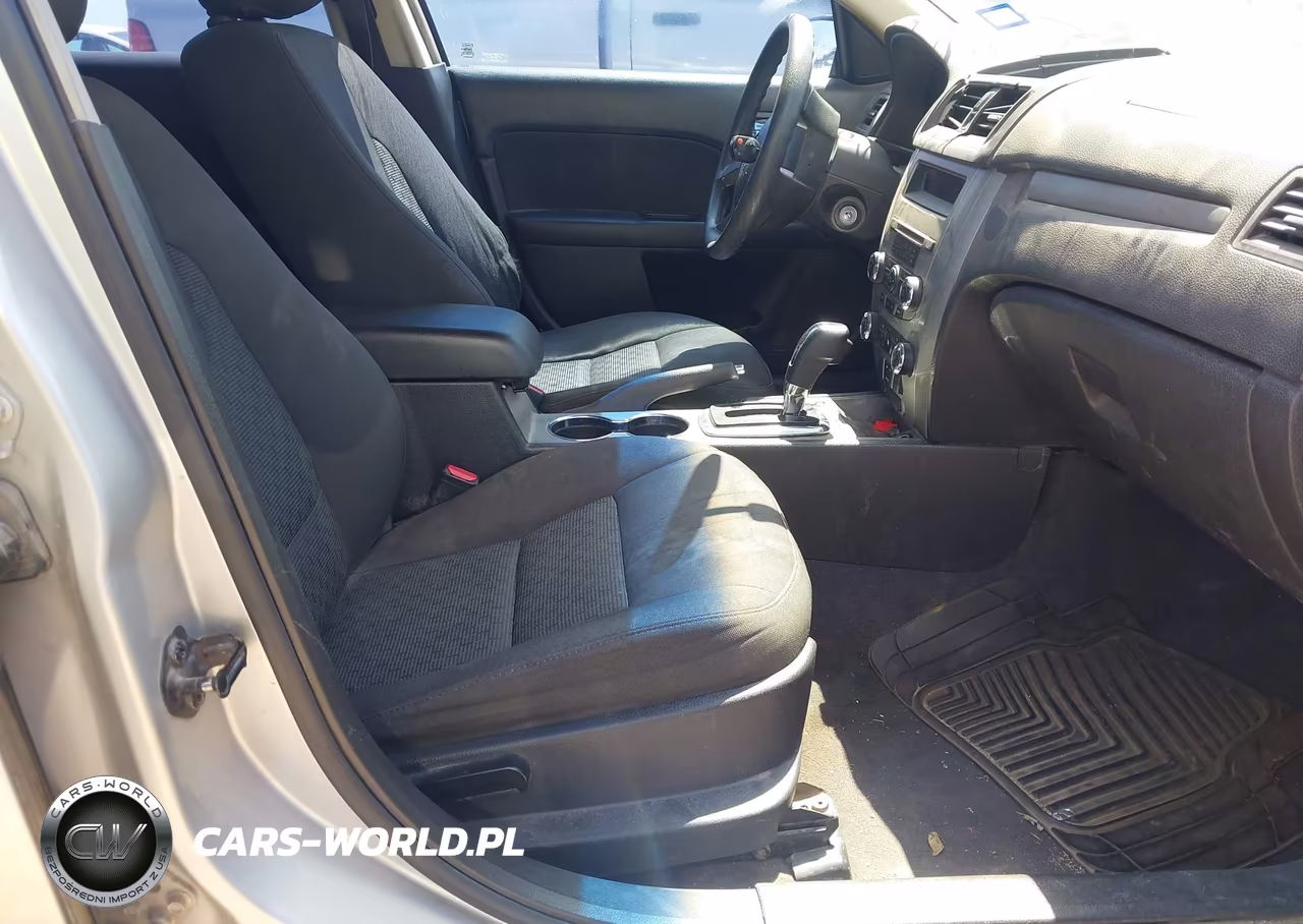 2010 Ford Fusion Se VIN:3FAHP0HA0AR191292 - 5
