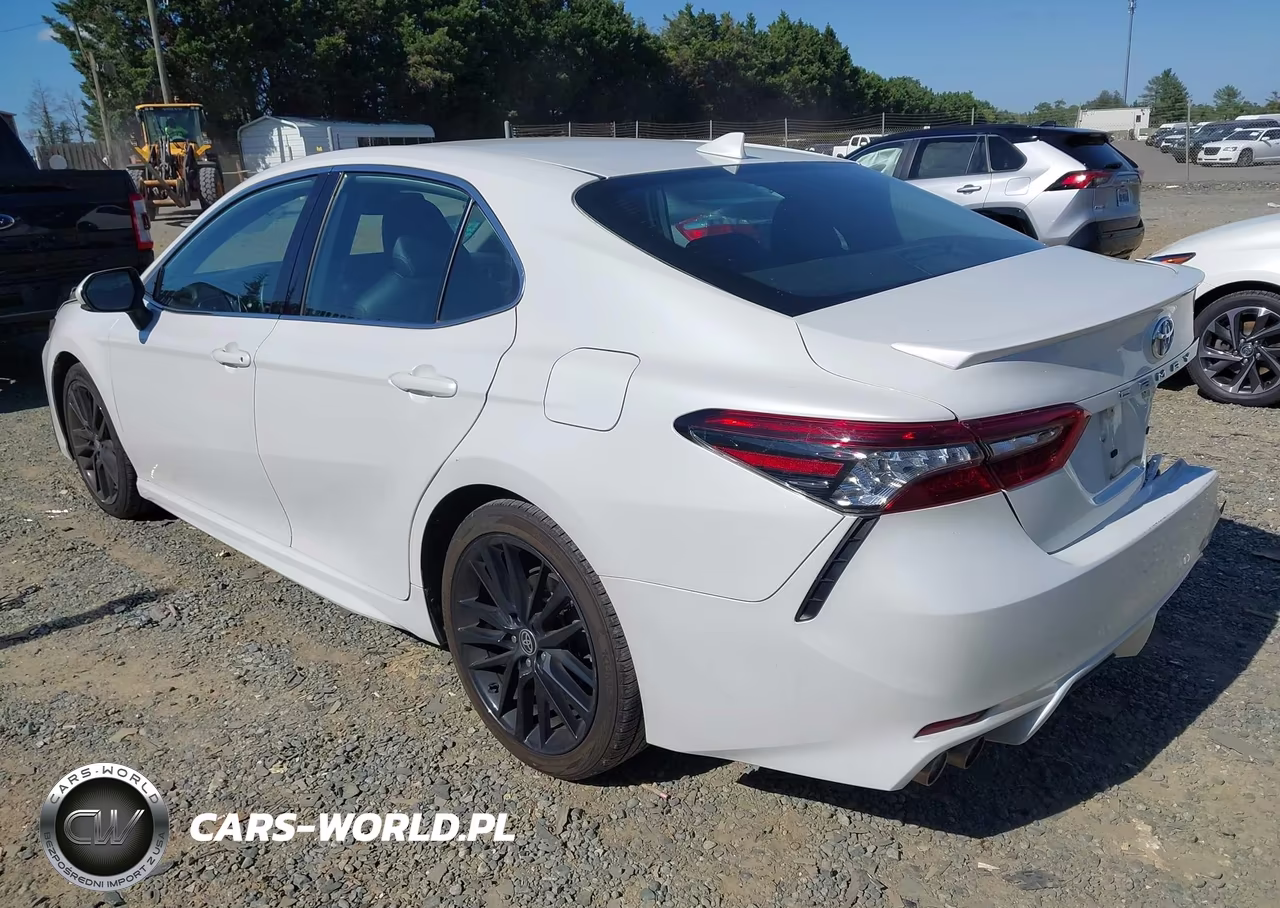 2022 Toyota Camry Xse Awd VIN:4T1K61BK3NU055789 - 3