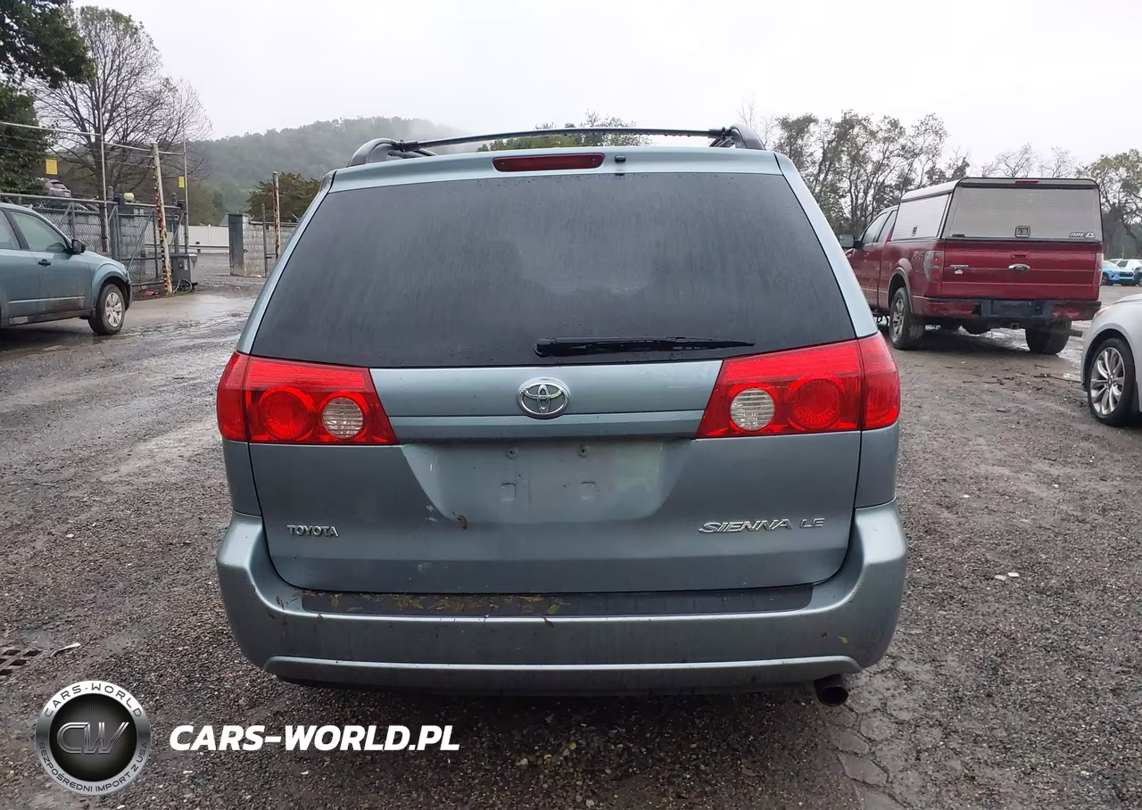 2010 Toyota Sienna Le VIN:5TDKK4CC1AS326100 - 17