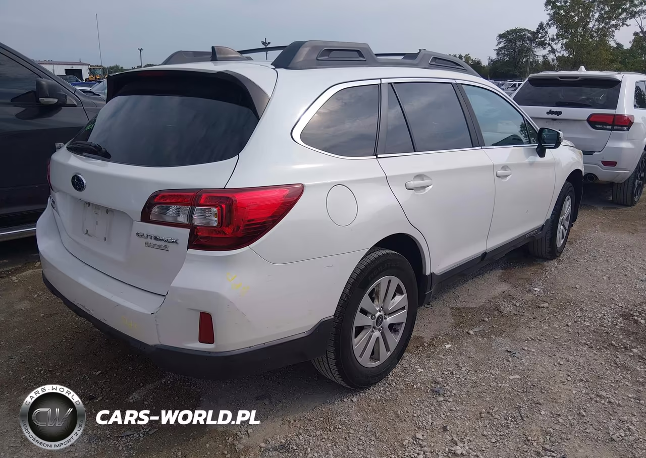 2017 Subaru Outback 2.5I Premium VIN:4S4BSAFC3H3262062 - 4
