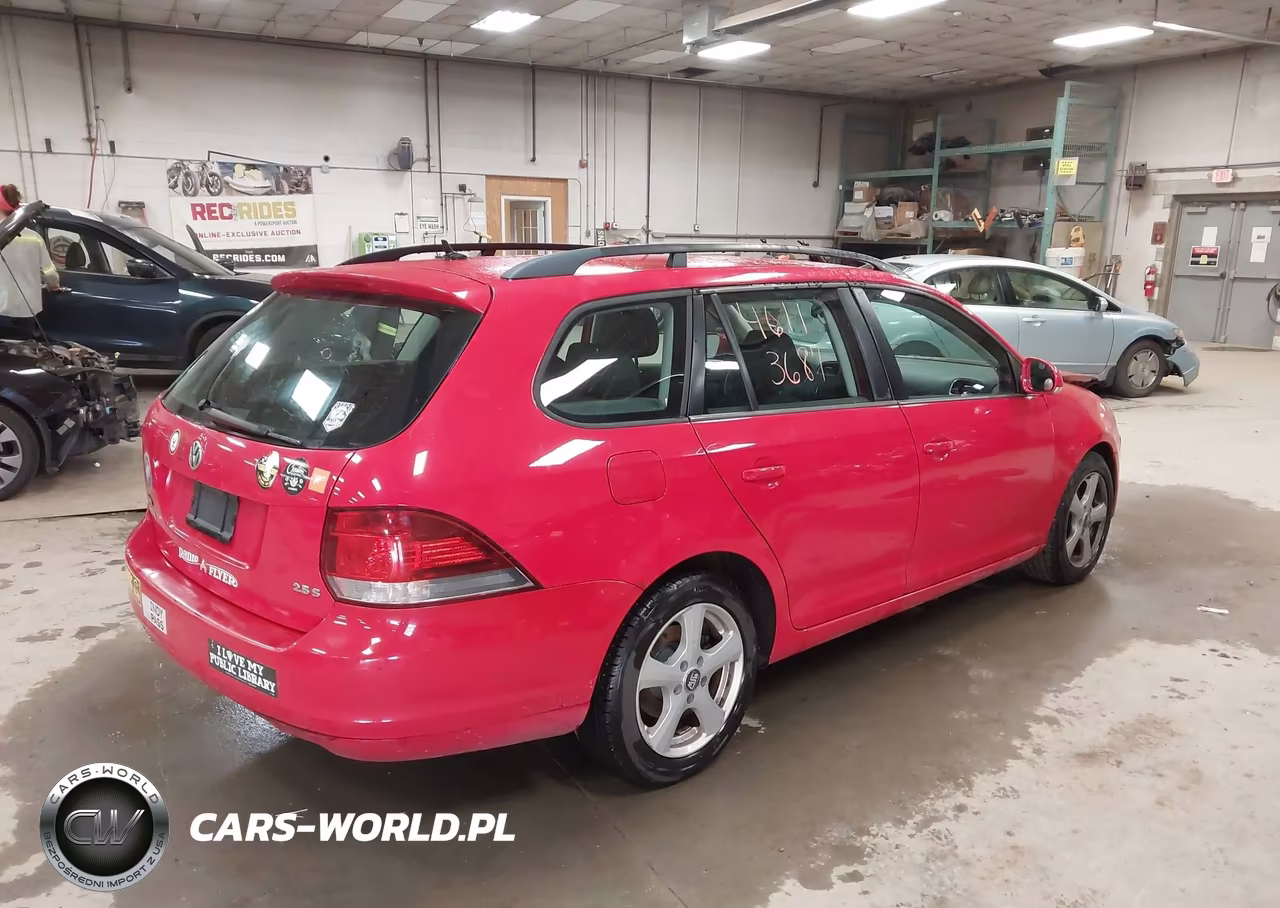 2012 Volkswagen Jetta Sportwagen 2.5L S VIN:3VWKP7AJ7CM673564 - 4