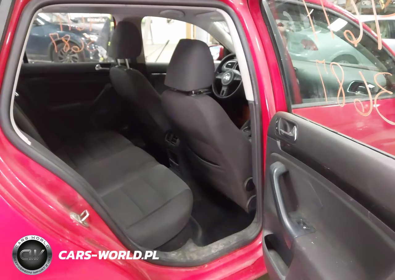 2012 Volkswagen Jetta Sportwagen 2.5L S VIN:3VWKP7AJ7CM673564 - 8