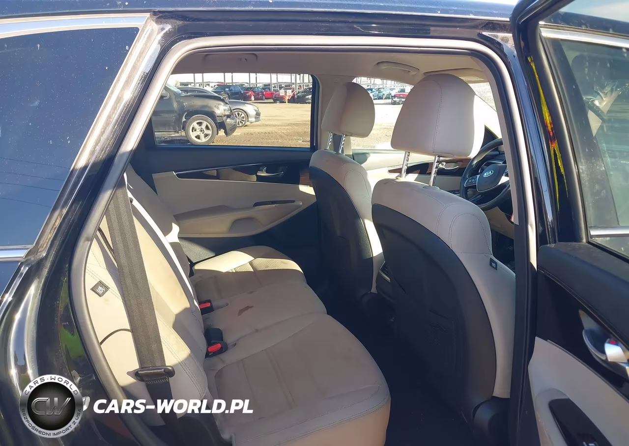 2019 Kia Sorento 2.4L Lx VIN:5XYPG4A35KG552276 - 8