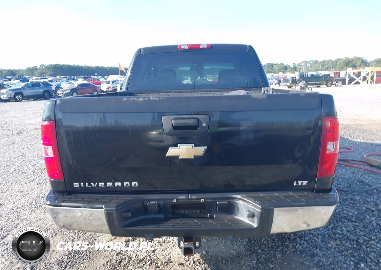 2007 Chevrolet Silverado 1500 Ltz VIN:2GCEC13J071503467 - 17